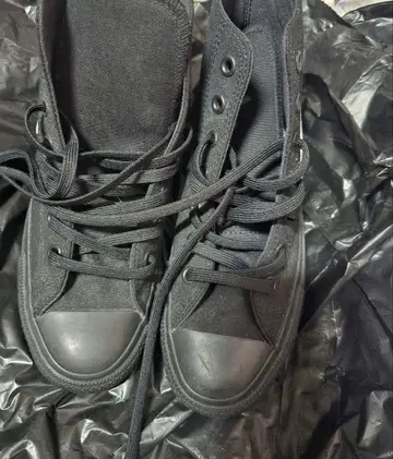 컨버스 스니커즈