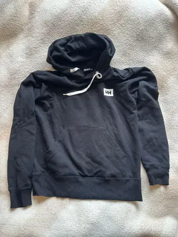 헬리 한센 블랙 후드 부착 후드티