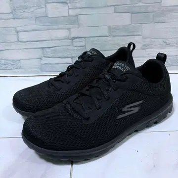 컨디션 최상 SKECHERS 스케쳐스 스니커즈 경량 블랙 23.5