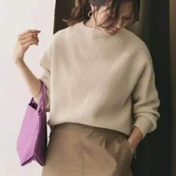 어반 리서치 도어스 해밀턴 울 립 보틀넥 니트 아이보리