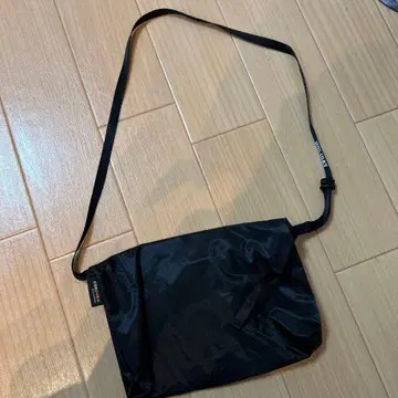 HOLIDAY PACKABLE MINI BAG 패커블 미니 백