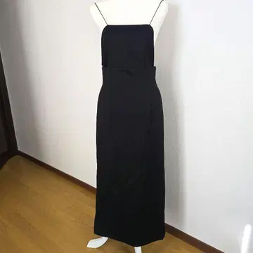 Aga 블랙 슬립 드레스