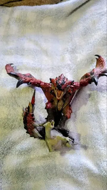 몬스터 헌터 [ 리오레우스 ] 피규어