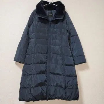 새상품급 더마 컬렉션 네이비 퍼 부착 다운 코트 A라인 7AR