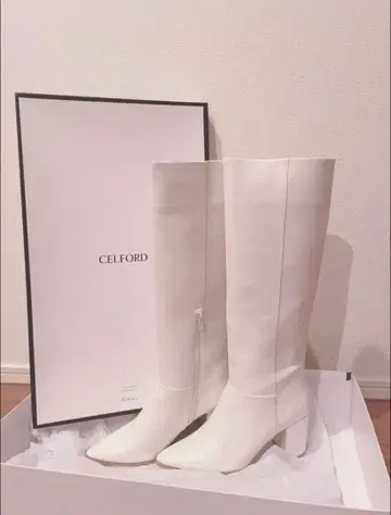 CELFORD 화이트 부츠