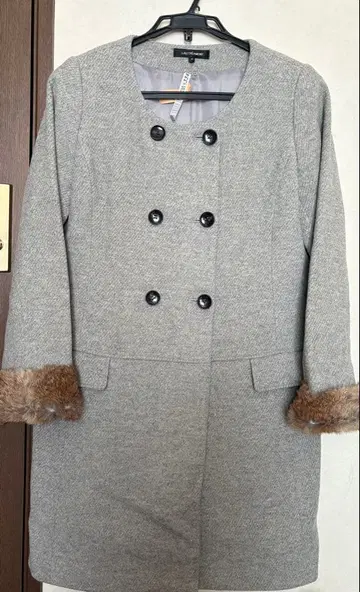 LAUTREAMONT 그레이 피 코트 퍼 포함