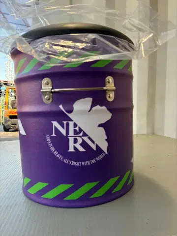 에반게리온 페일 캔