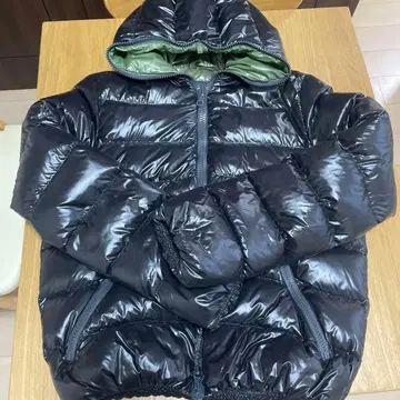 DUVETICA 후드 부착 육중한 다운 블랙 사이즈 50 새상품급