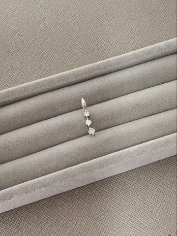 Pt100 0.2 각인 베젤 3개 보석 펜던트 탑 고급