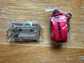 B'z FYOP 카세트 테이프형 키링