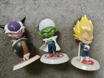 제일복권 드래곤볼 프리저 피콜로 베지터 피규어