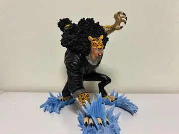 제일복권 원피스 장인의 계보 롭 루치 피규어