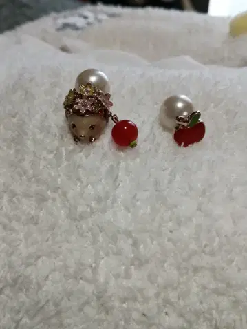 안나수이 고슴도치 귀걸이