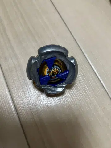 베이블레이드 UX-18 랜덤 부스터 Vol.8 마미 카스 4-60C