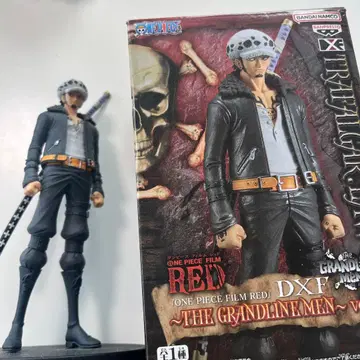 원피스 필름 레드 DXF 트라팔가 로