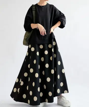 antiqua 도트 무늬 절개 도킹 이소재 크루넥 A라인 원피스