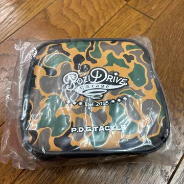 포지 드라이브 개러지 스퀘어 파우치 P.D.G. 타이거 카모