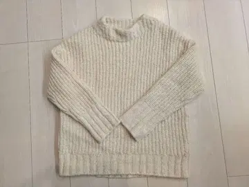 리브 짜임 긴팔 넉넉한 두꺼운 원단 니트 스웨터