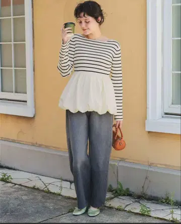 밑단 벌룬 도킹 보트넥 리브 니트