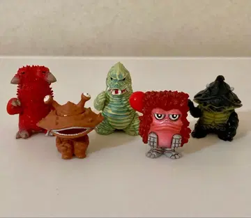 울트라맨 괴수 미니 피규어 5체 세트