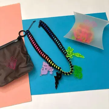 2NE1 YG 공식 굿즈 목걸이 실리콘 밴드