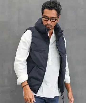 더퍼 볼륨 넥 다운 베스트 코트 아우터 L