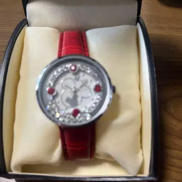 Disney 미키마우스 시계 레드