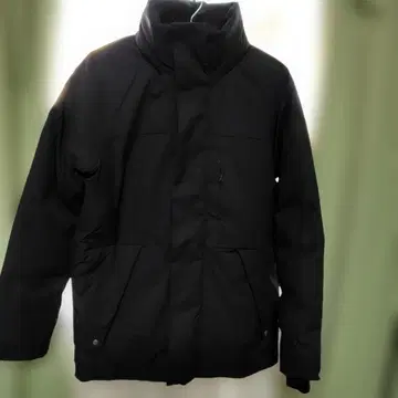 워크맨 FLAME TECH MONSTER PARKA L 사이즈 블랙