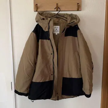 niko and - 후드 부착 다운 자켓 L 베이지/블랙