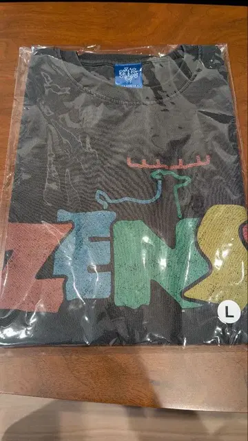 요루시카 ZENSE 크루넥 T셔츠 L 블랙