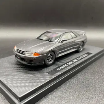 EBBRO 1/43 NISSAN SKYLINE GT-R (R32)