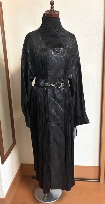 Sun Clara 모드 스타일 고급 플리츠 코트 경량 겉옷 원피스풍