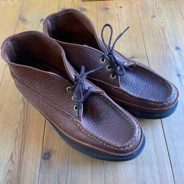 Russell Moccasin Co. 브라운 모카신 신발