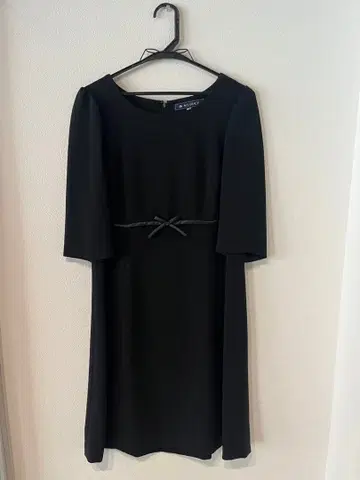 M'S GRACY 블랙 무릎 기장 원피스 40