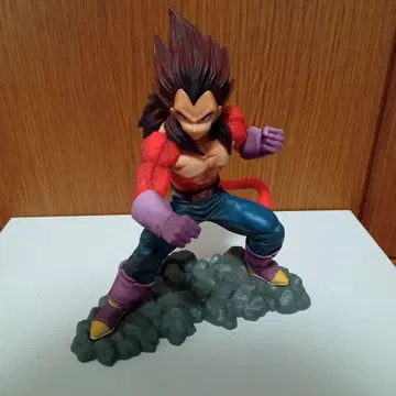 베지터 초사이어인 4 피규어 (드래곤볼)