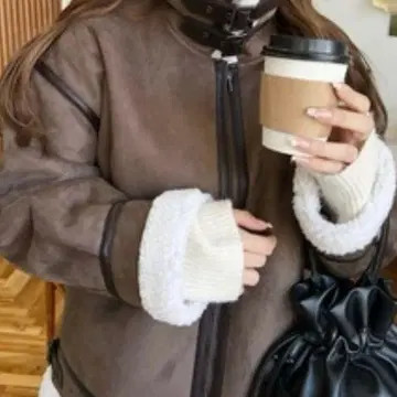 moment+ 스웨이드 x 보아 페이크 무스탕 B-3 자켓 블루종