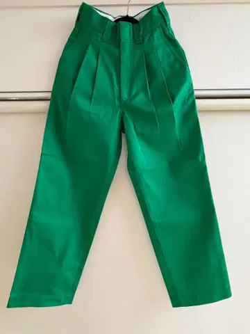 더 신존 톰보이 팬츠