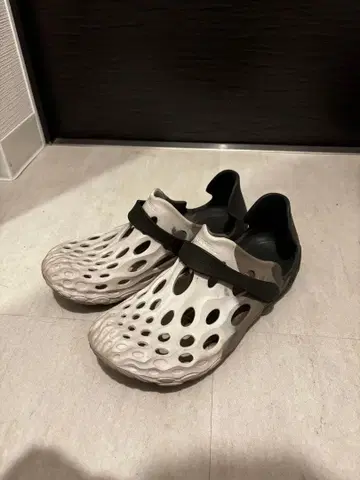 MERRELL 메쉬 샌들 hydro moc