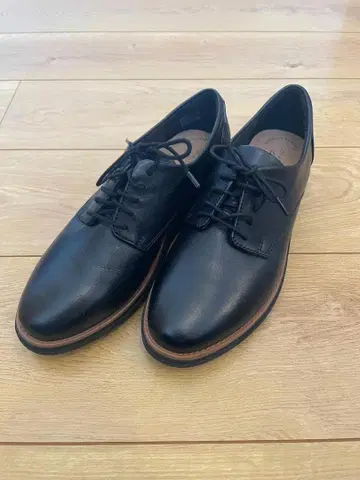 Clarks 클락스 스트레이트 팁 블랙 23.5cm