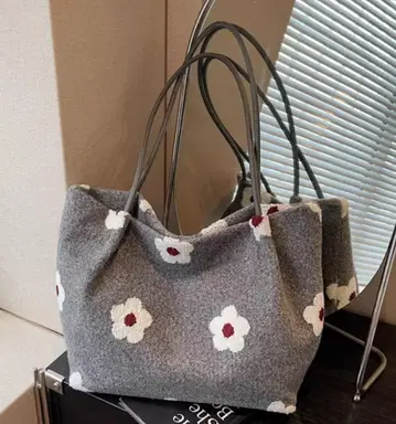꽃무늬 그레이 숄더백 40cm