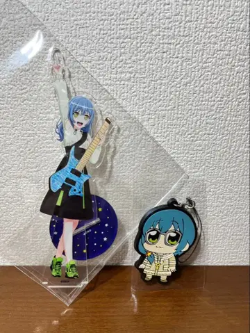 RAISE A SUILEN 락 아크릴 스탠드 러버 스트랩