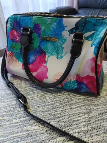 데시구알 여성용 백 스페인산 정품