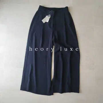 [택 포함 새상품] theory luxe 턱 와이드 팬츠 네이비 S사이즈