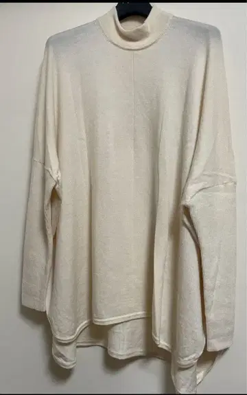 theory luxe 하이넥 오버 니트 / M