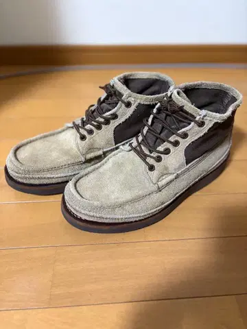 Russell Moccasin 러셀 모카신 사파리 숏