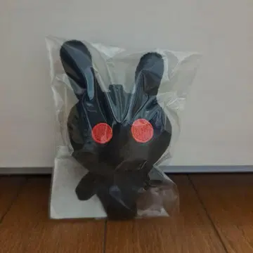WHO AM I 검은 토끼 마스코트