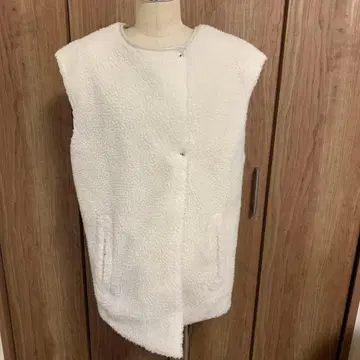 화이트 보아 슬리브리스 베스트