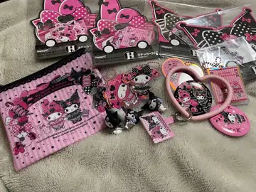 마이멜로디와 쿠로미의 캐릭터 굿즈 세트