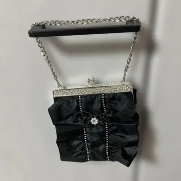 사에라 아키아카네 파티백 비즈 장식 히스크로네 포테치노