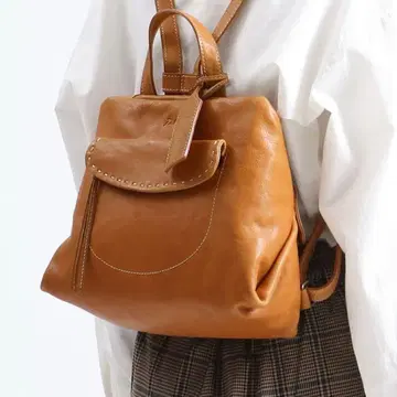 [ 새상품급 ] DAKOTA 다코타 샬롯 백팩 카멜